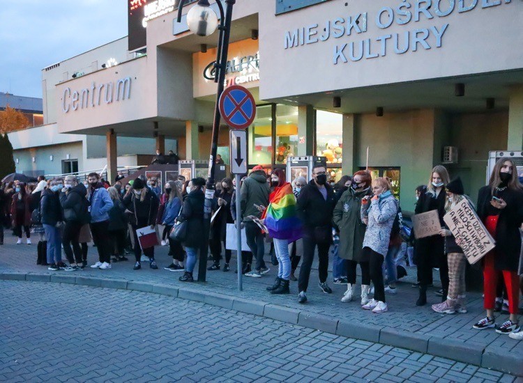 Strajk Kobiet czy inne zgromadzenia są legalne - przełomowe postanowienie sądu w Krakowie, Tomasz Mazur